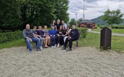 JEDNODNEVNI IZLET PEĆINSKI PARK GRABOVAČA – MEMORIJALNI CENTAR “NIKOLA TESLA” – SMILJAN