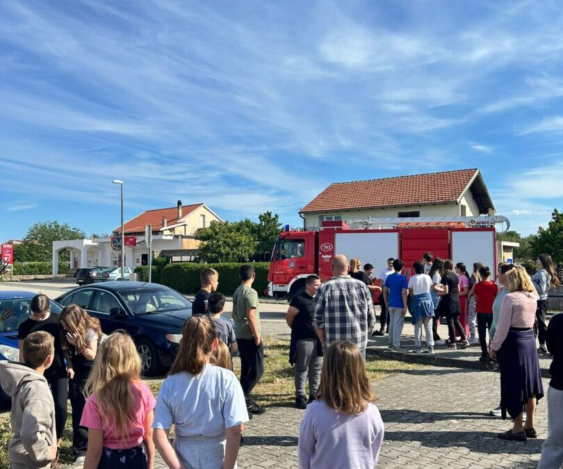 Pokazno – terenska vježba evakuacije i gašenja požara